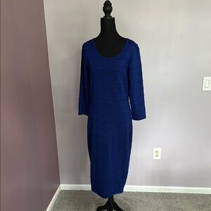 Ashley Stewart Blue Sheath Dress with Scoop Neck and 3/4 Sleeves